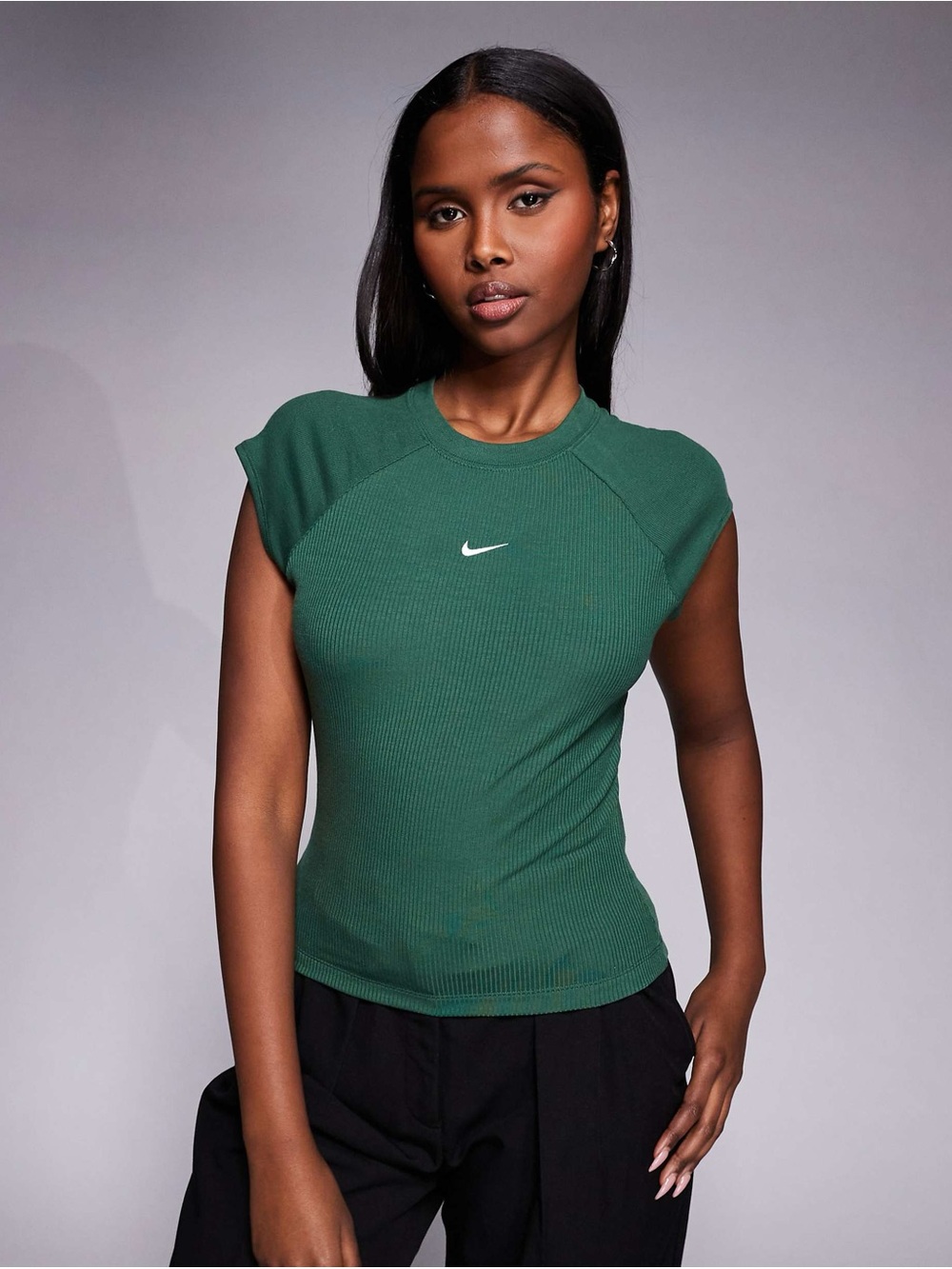 Nike Women's Ribbed Tight Fit Top NWT